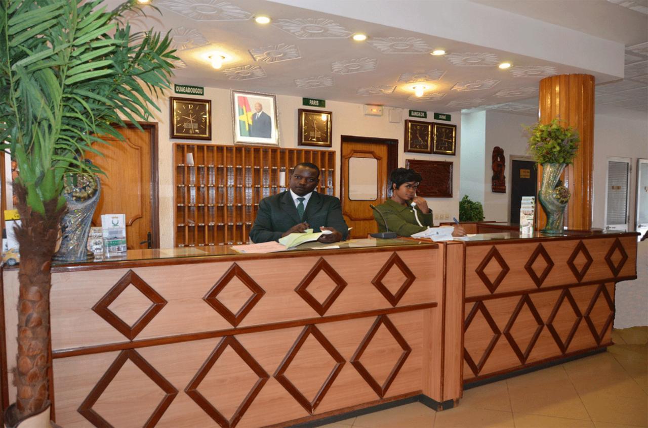 Hotel Palm Beach Ouagadougou Bagian luar foto